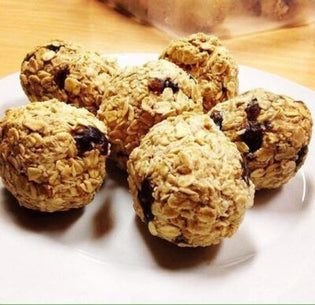  Oat and Date Balls
