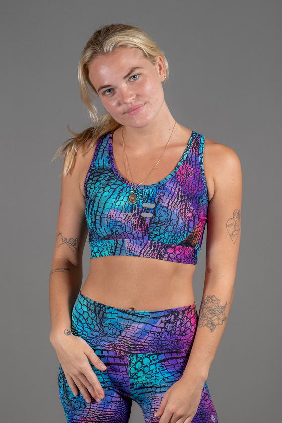 Mid Waist Short Shorts - Viper