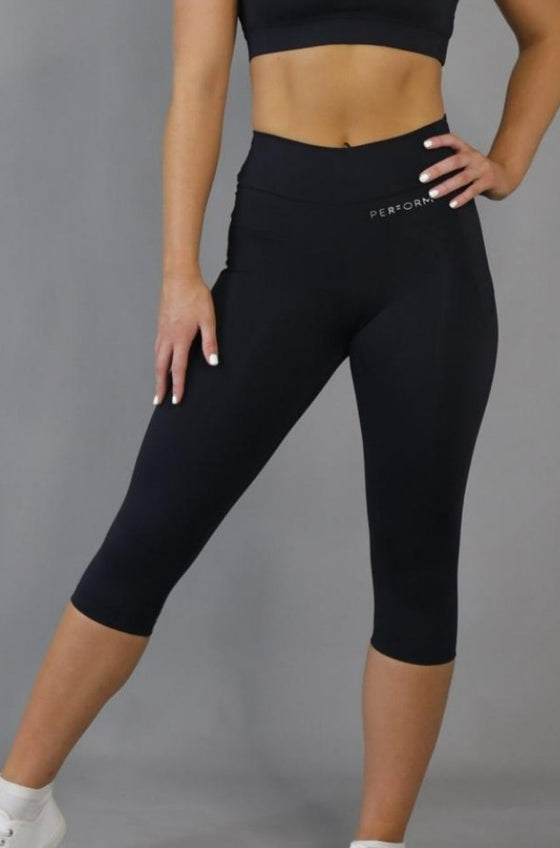 Runfaster Perform Black Mid Waist 3/4